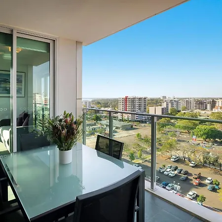 H On Mitchell Apartment Hotel Darwin Exterior photo