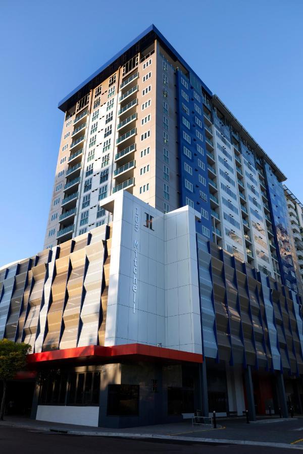Aparthotel H On Mitchell 4*