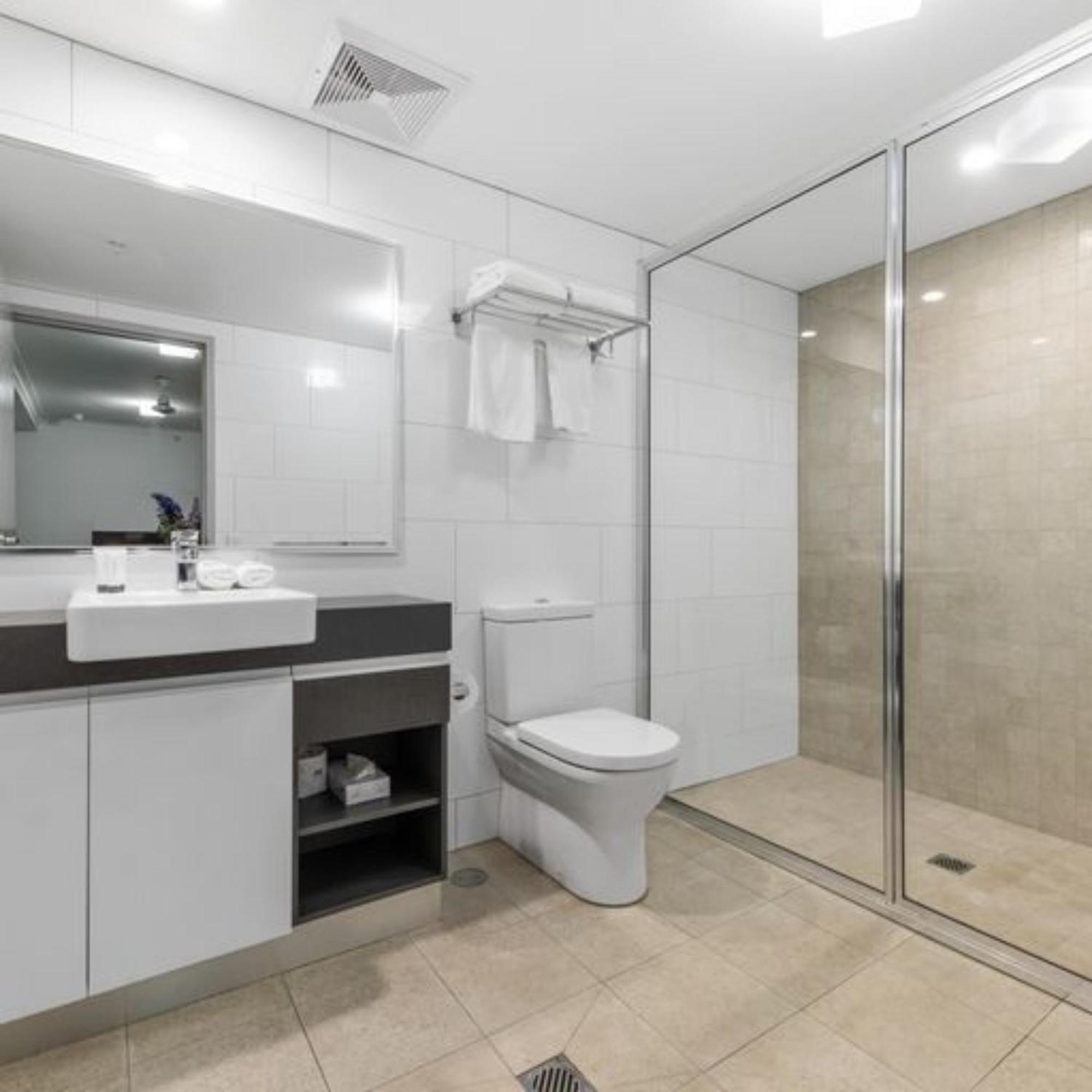 H On Mitchell Aparthotel 4*
