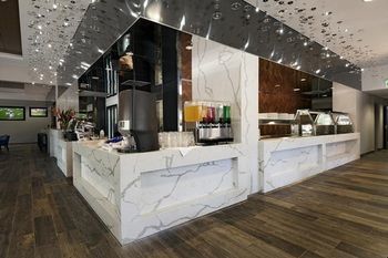 H On Mitchell Aparthotel